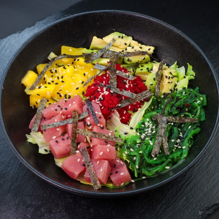 Поке-боул з тунцем