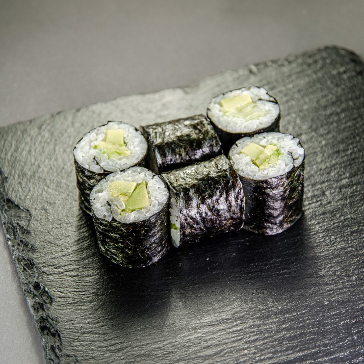 Макі Roll з авокадо 🌱